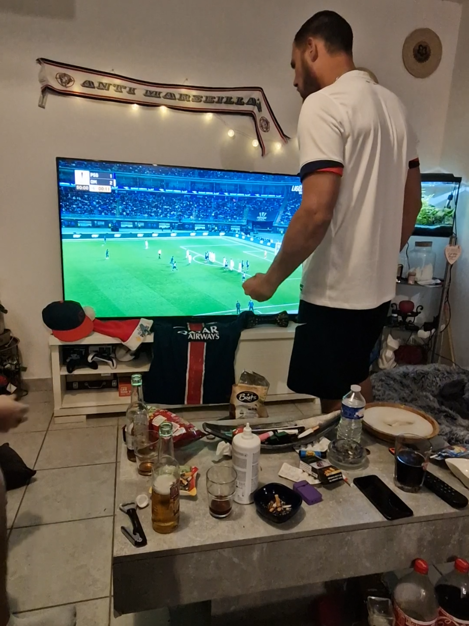 @La famille PSG❤️💙⚔️🏟️⚽🏆