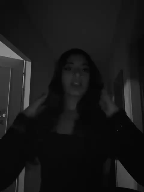 @𝐦;