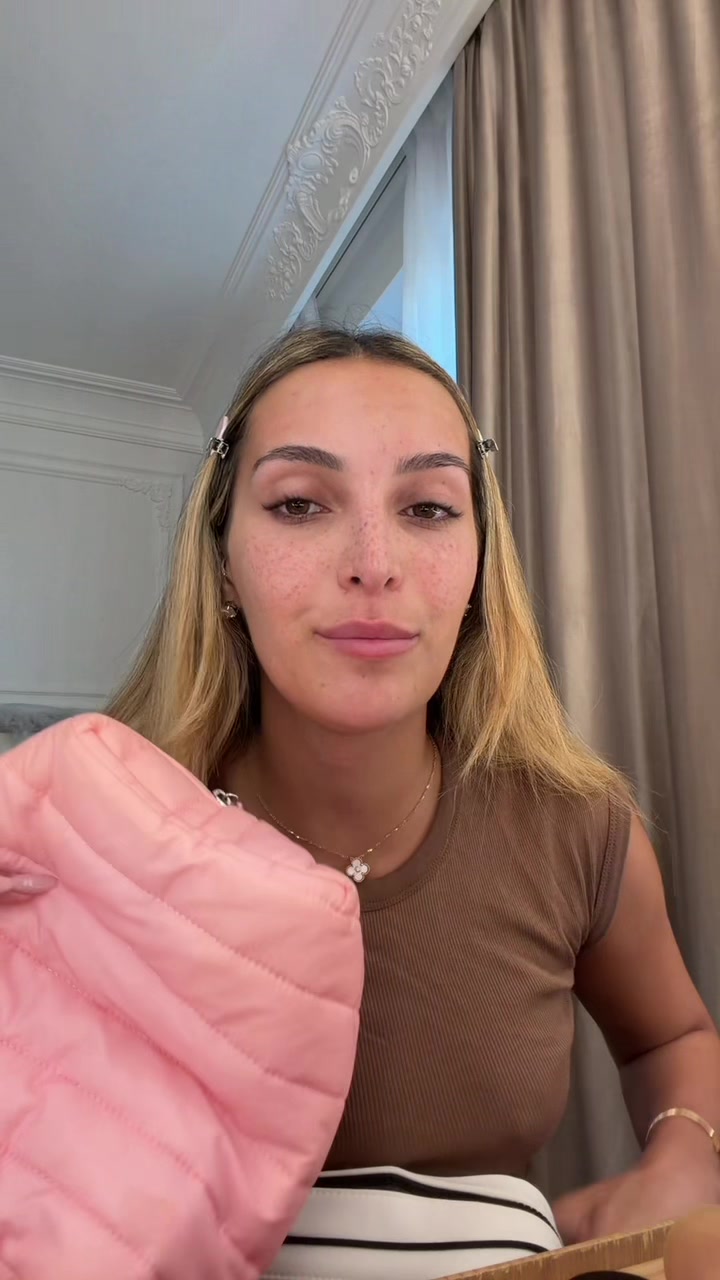 @Corinne Pino