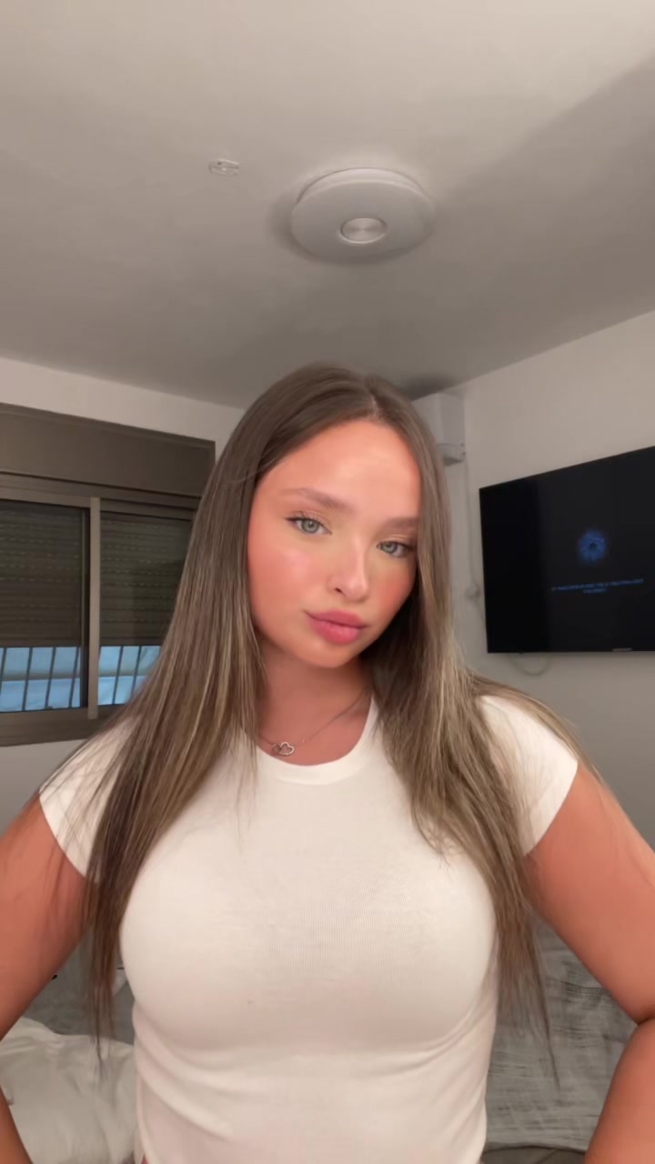 @hiii1022