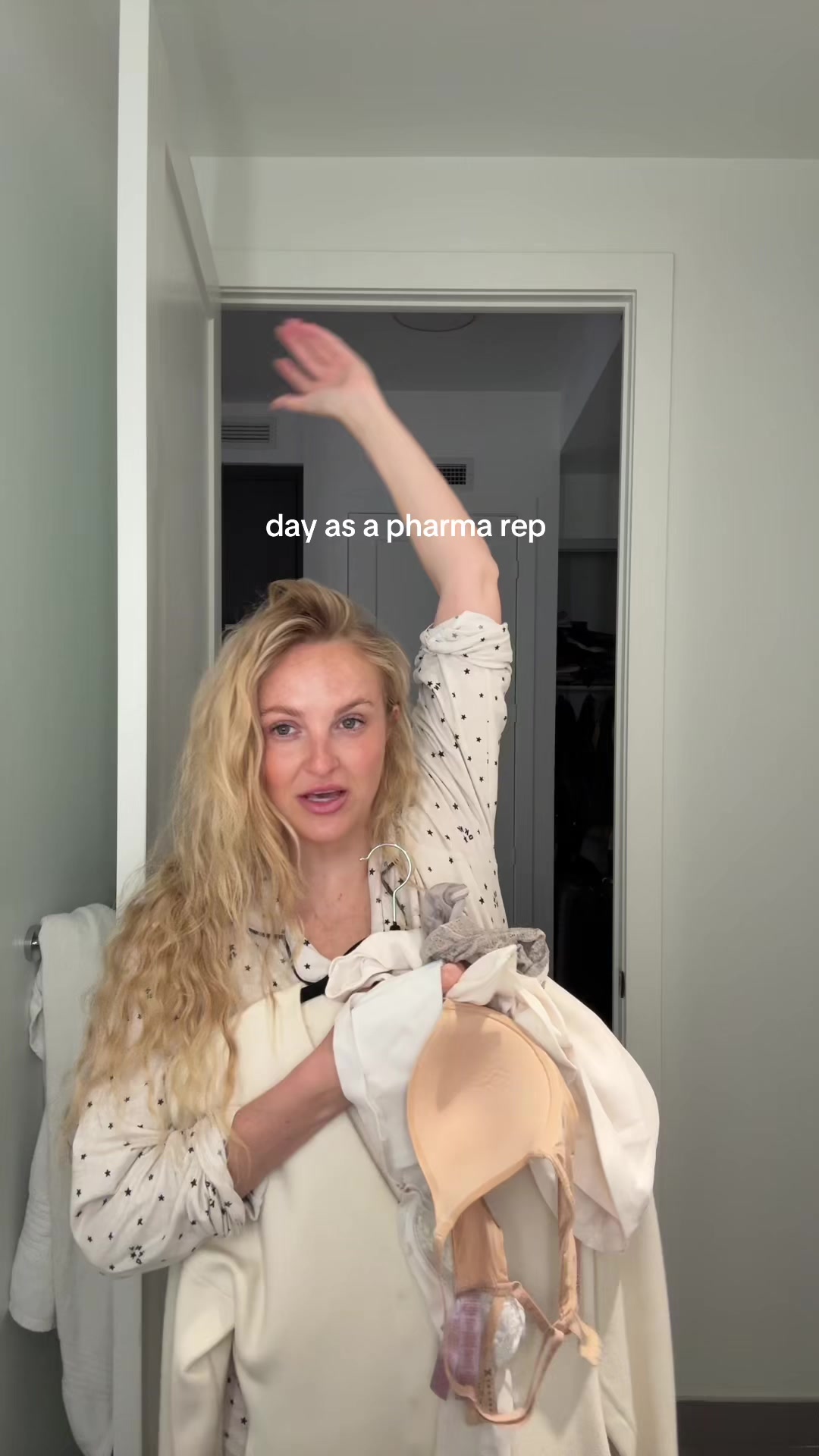 @dumbblondediary