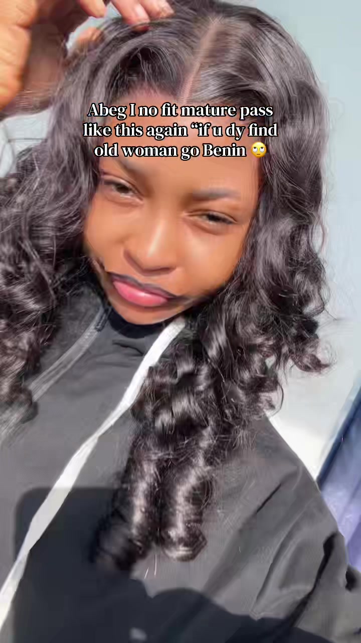 @Starr 🖤💫