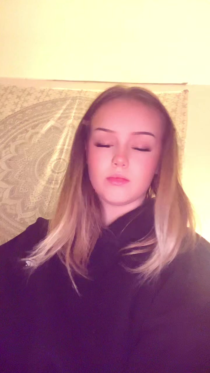@katieloux