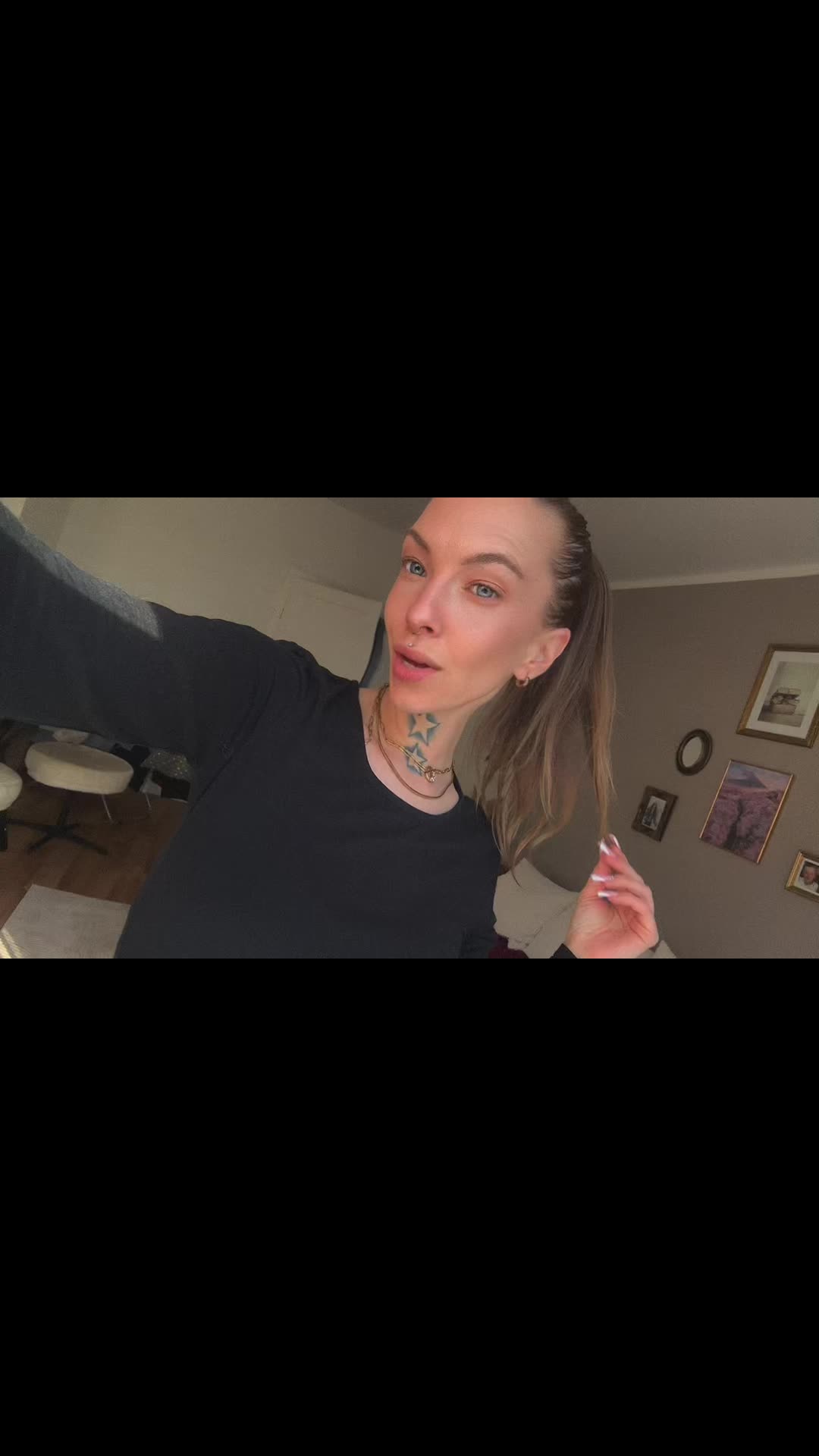 @n e t t i 🦋
