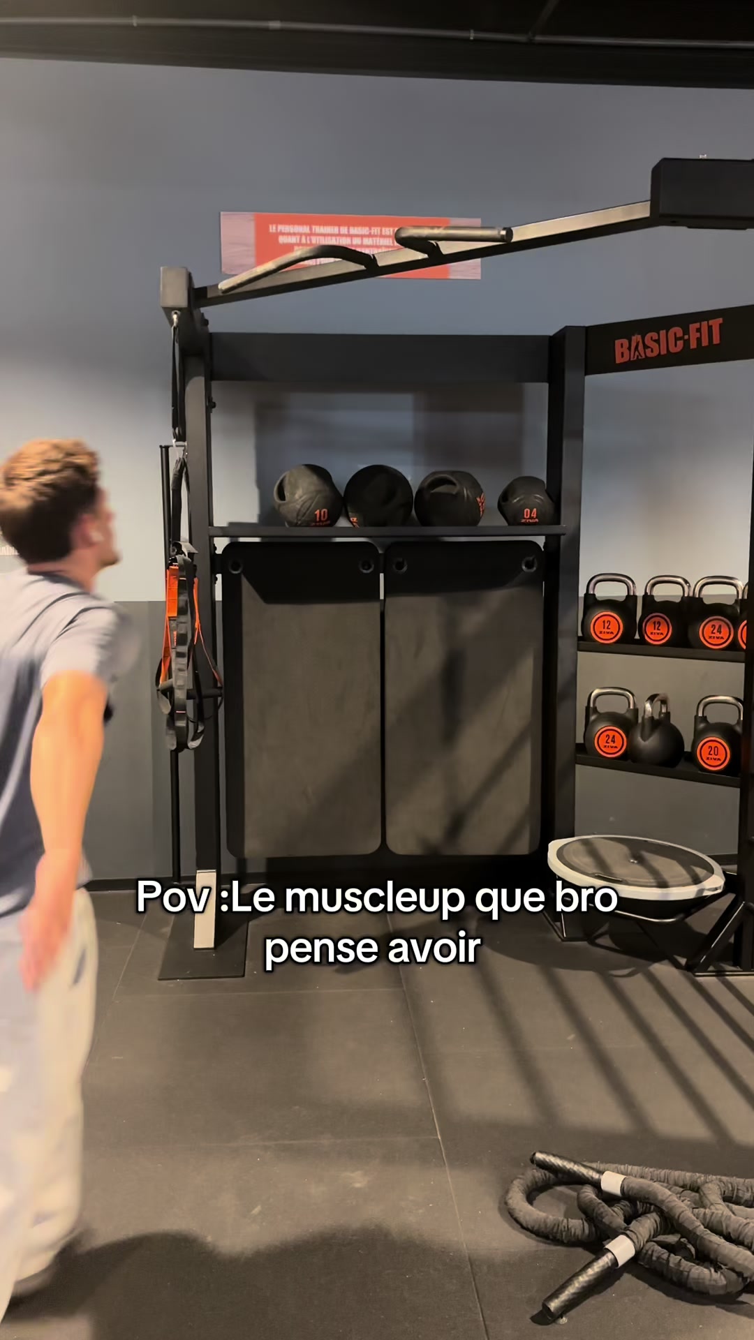 @Axel_bgrd