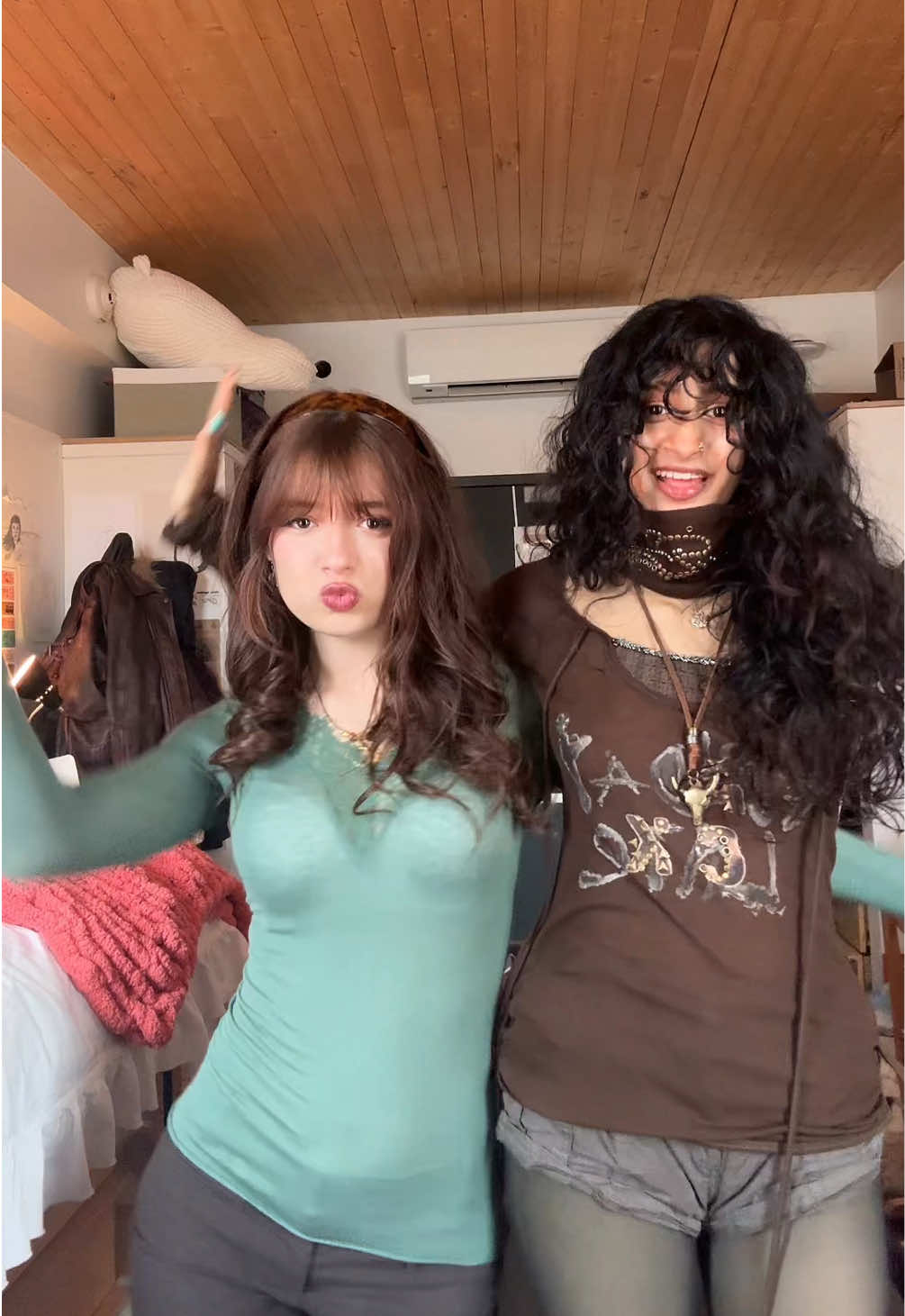 @❦