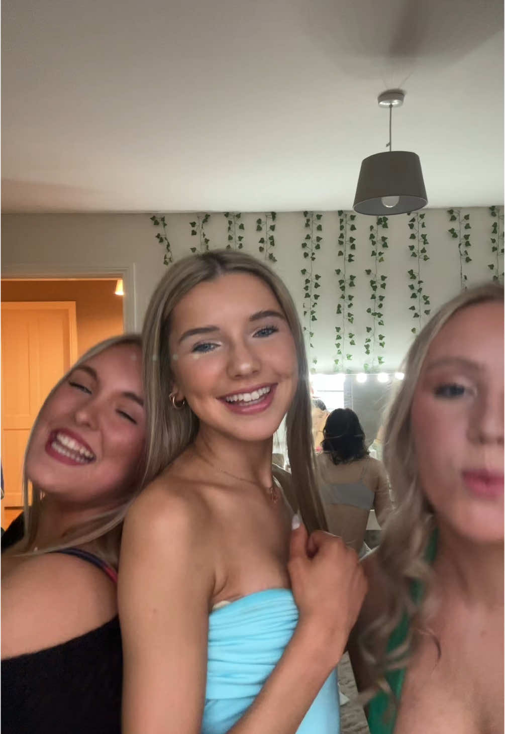 @Niamhoreilly