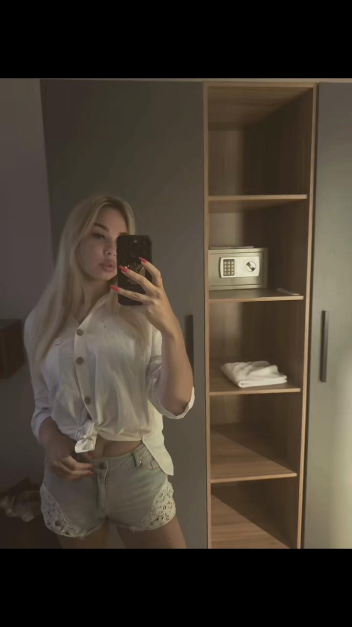 @𝓔𝓚🌘