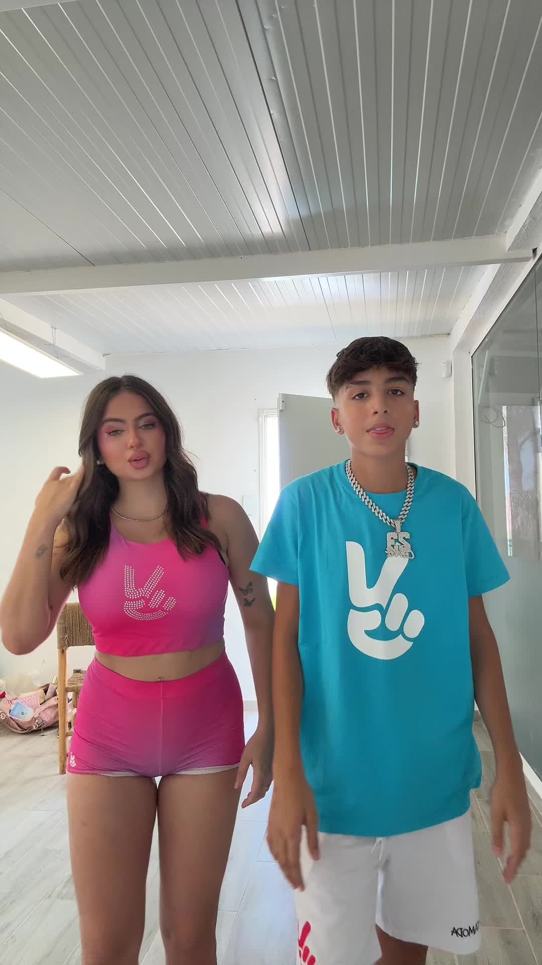 @aandreitamartinezz