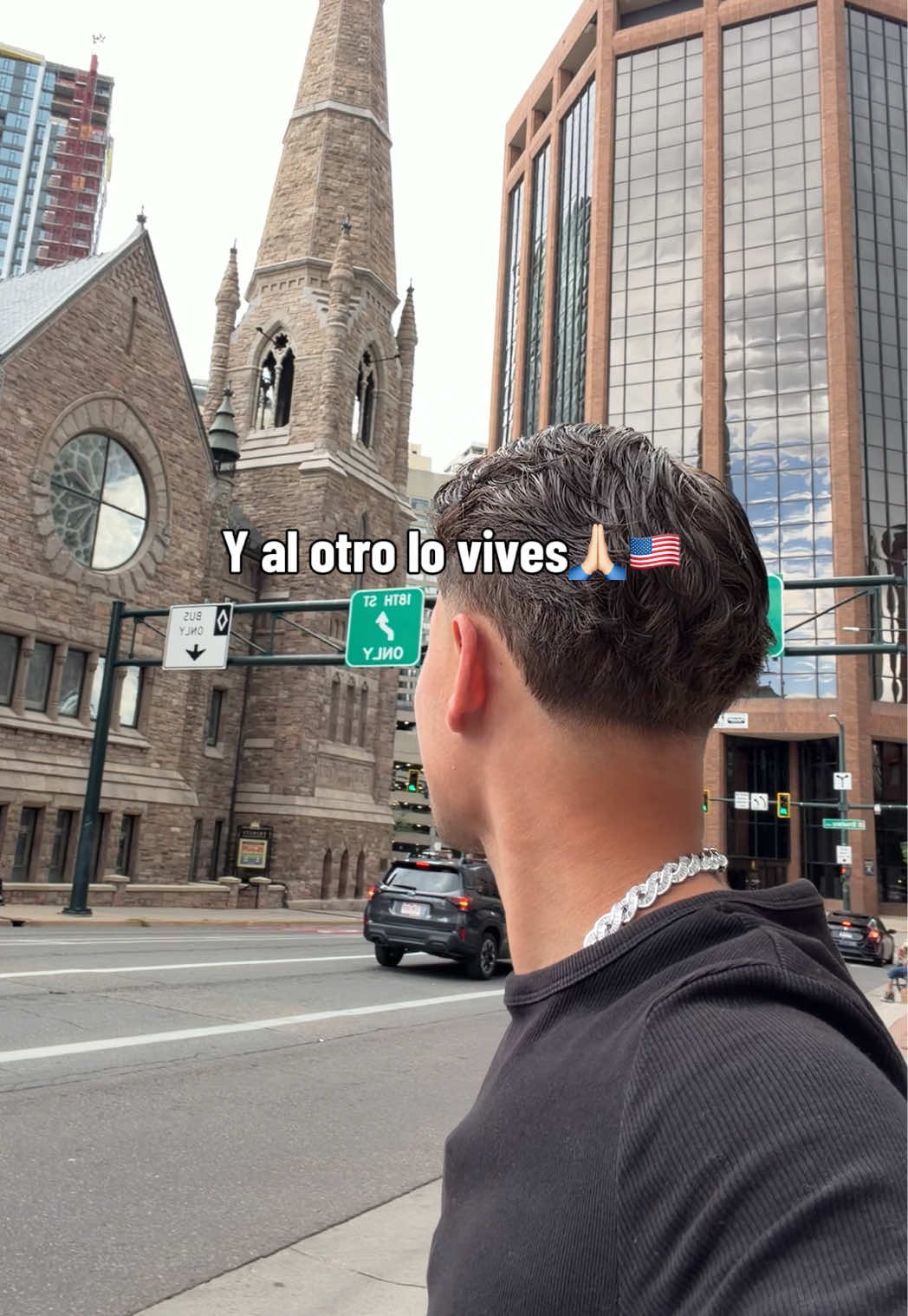 @Doble V