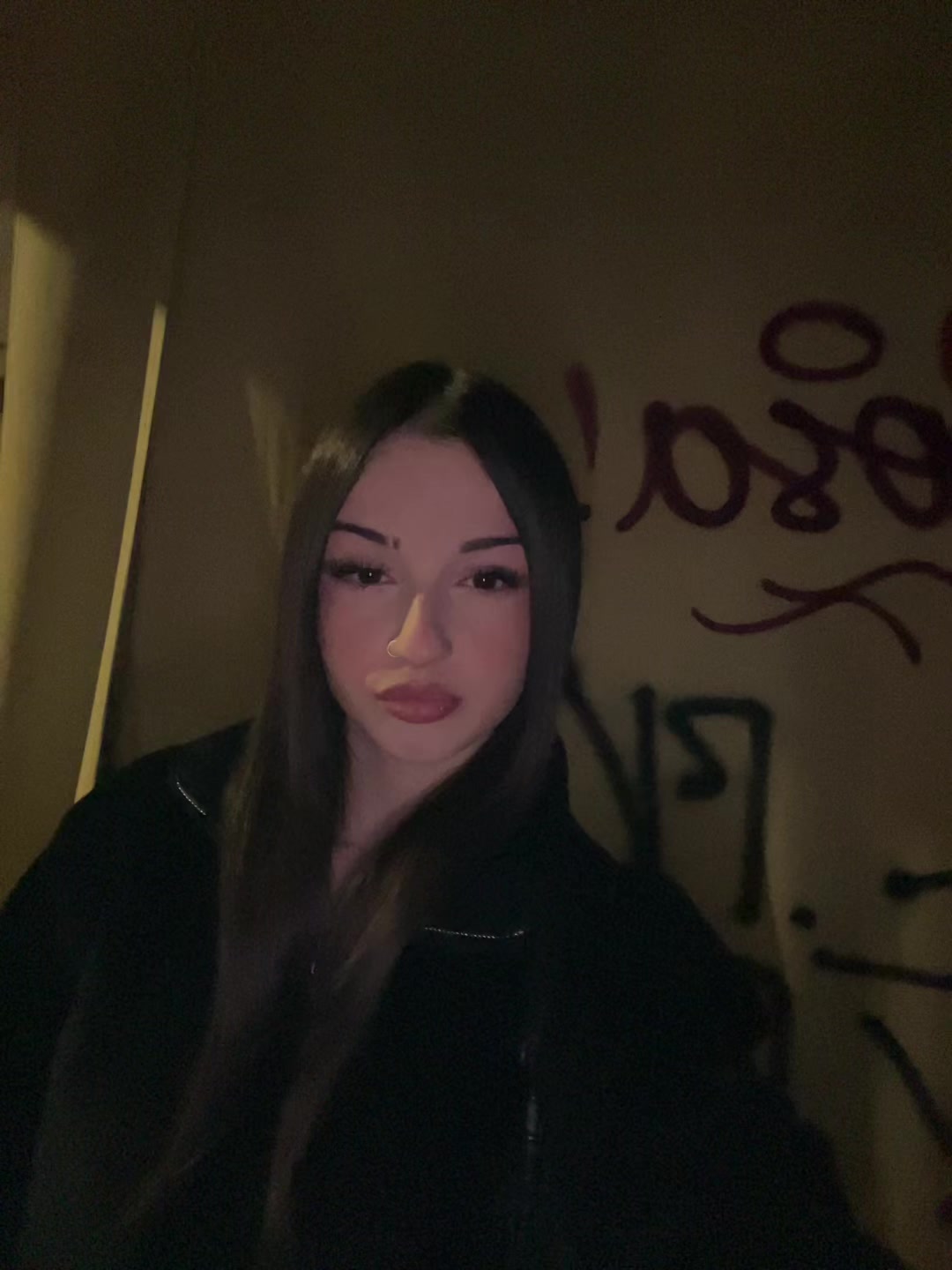 @๐ฌ๐๐๐๐๐