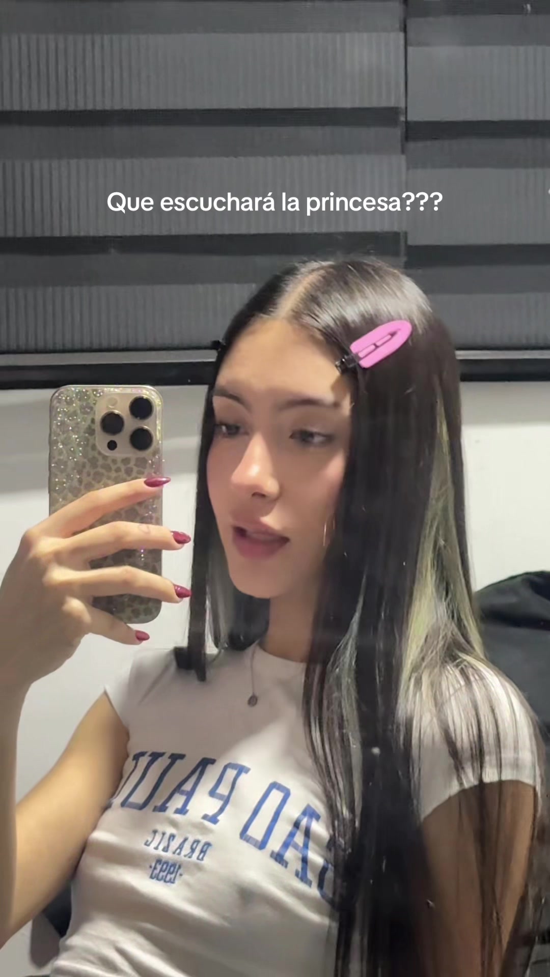 @𝑁𝑖𝑐𝑜𝑙𝑒