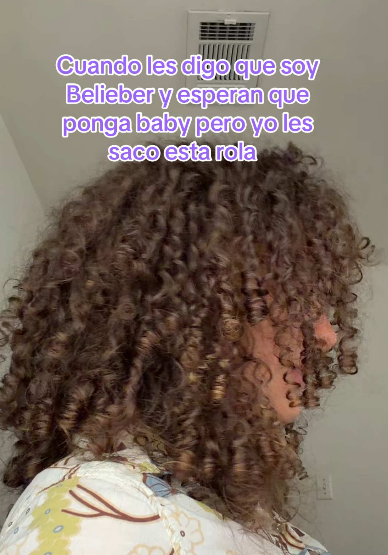 @VALENTINA💜