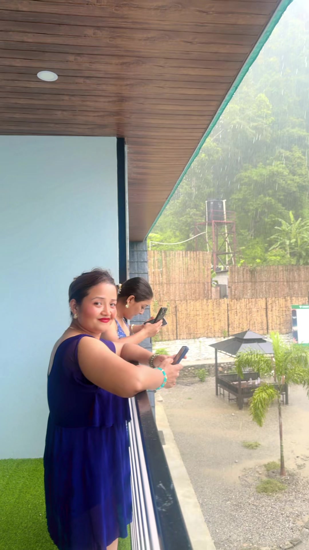 @Tara Kc