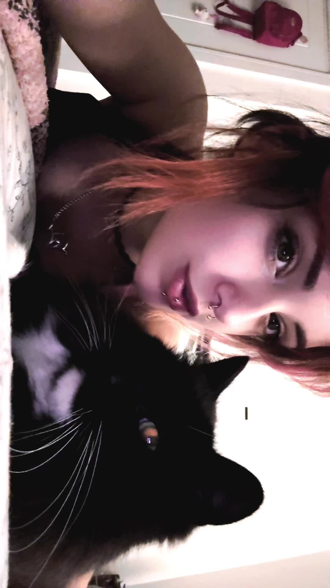 @howitfeeelstobelost