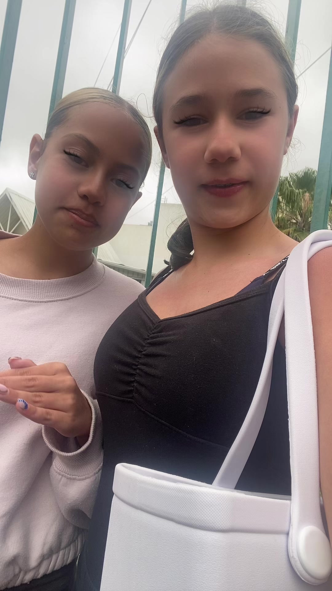 @l1l0u