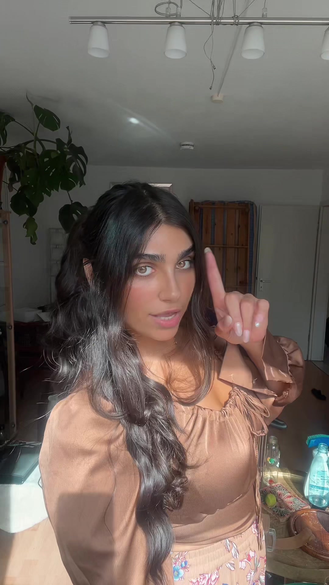 @Karen 🇱🇧