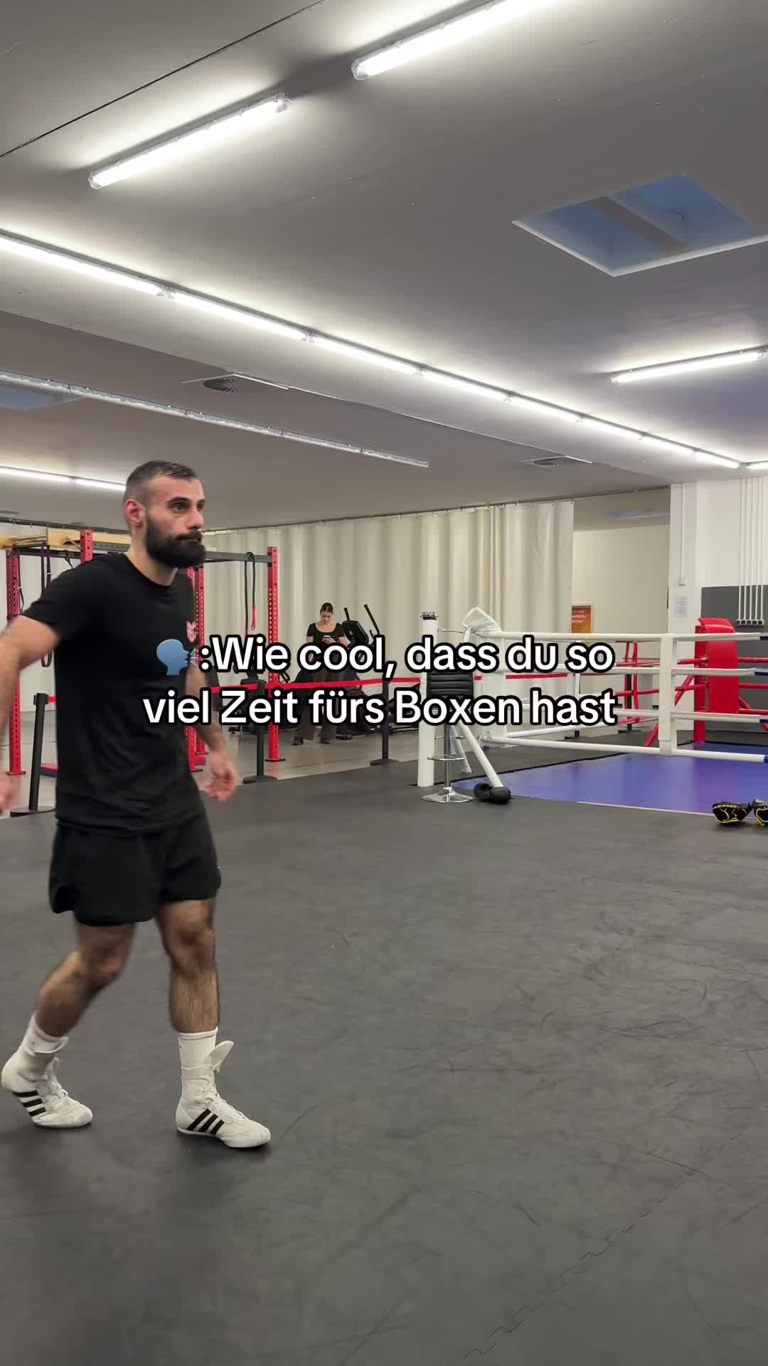 @howoboxing