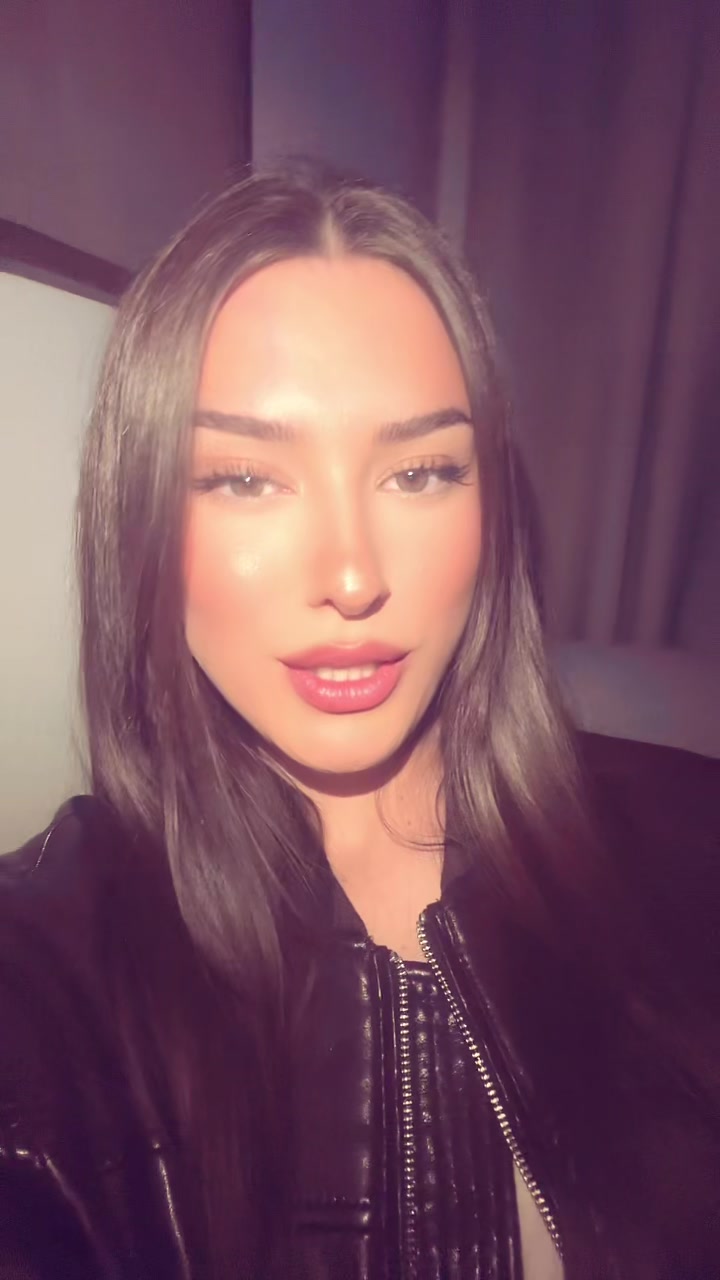 @Suzanaa