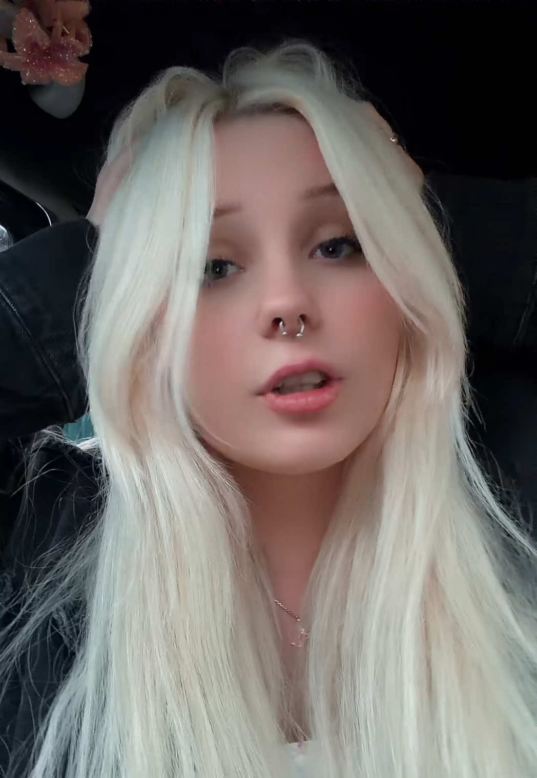 @__d.o.v.e_