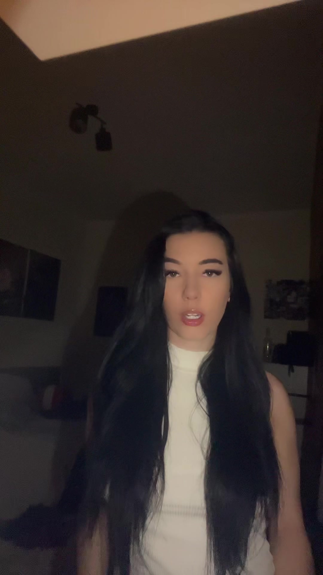 @N💋