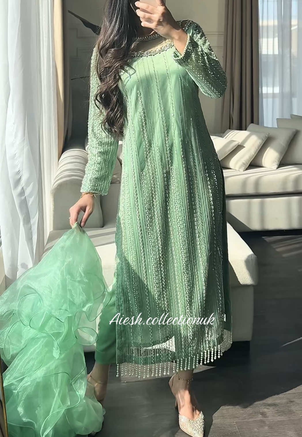 @aiesh.collectionuk