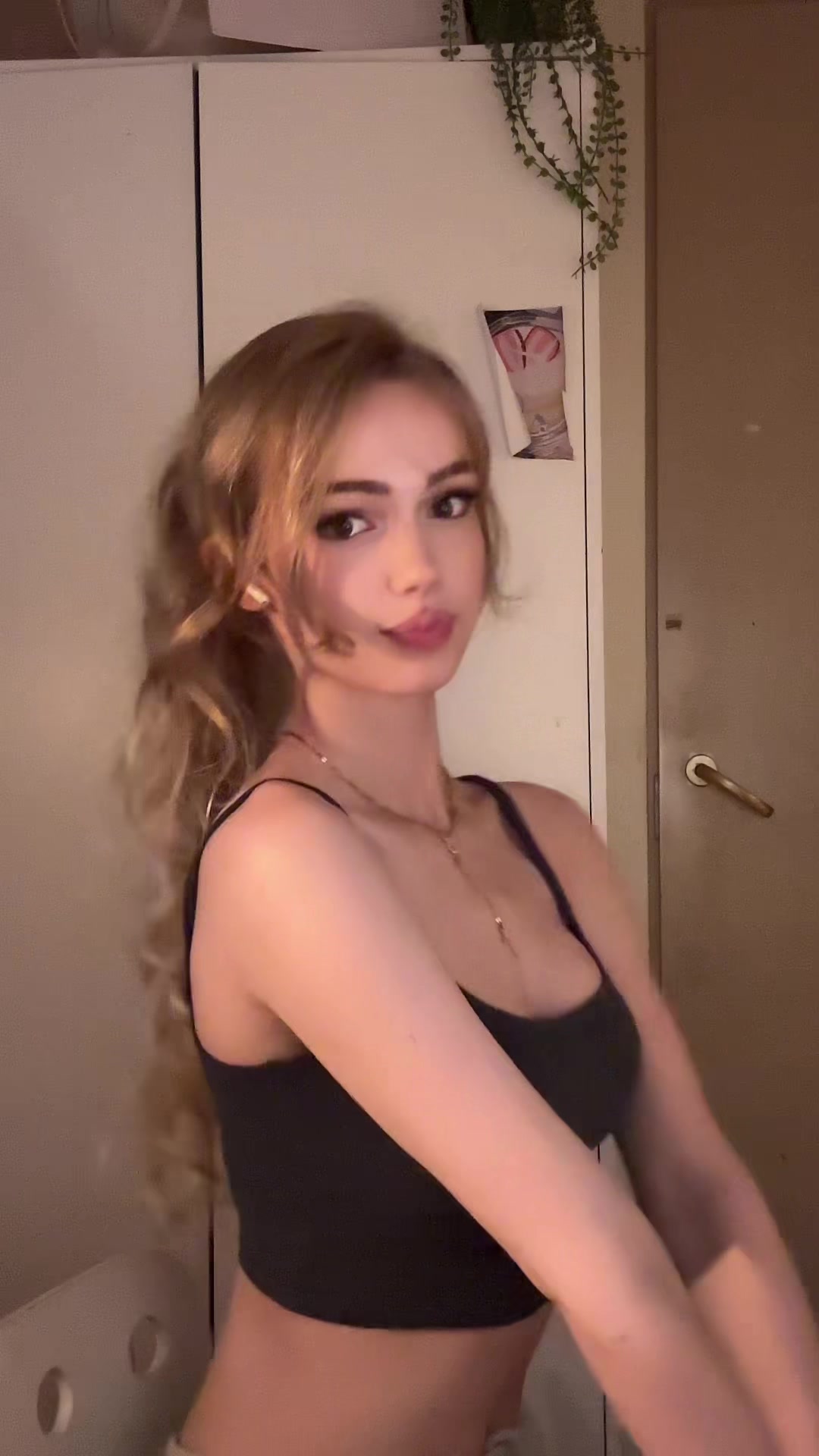 @Eva