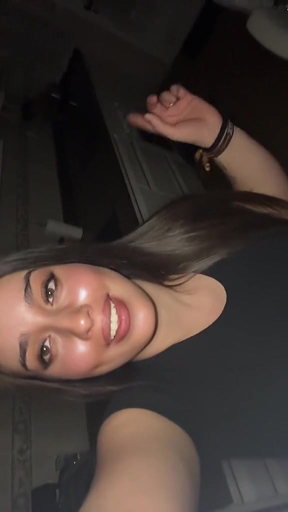 @Rivillaaaa_