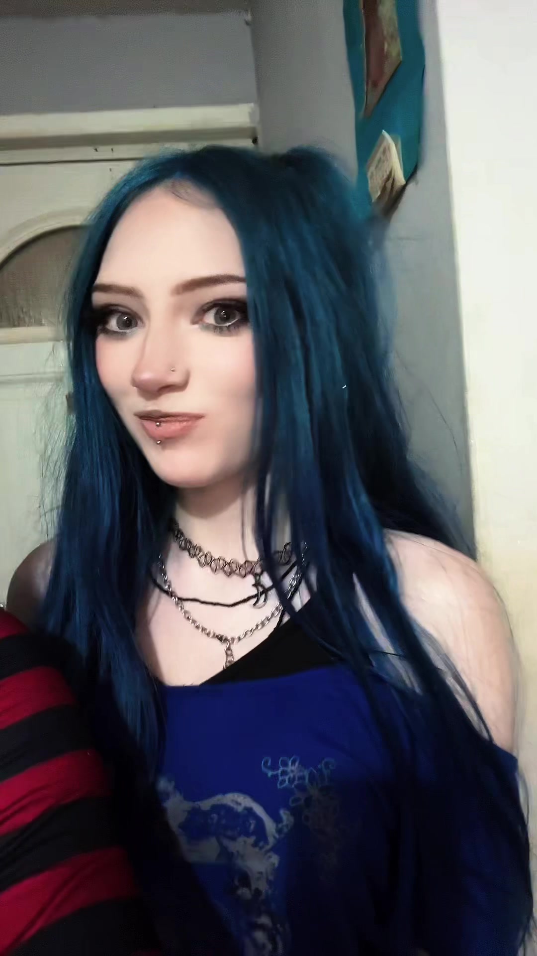 @izzy 🕷️