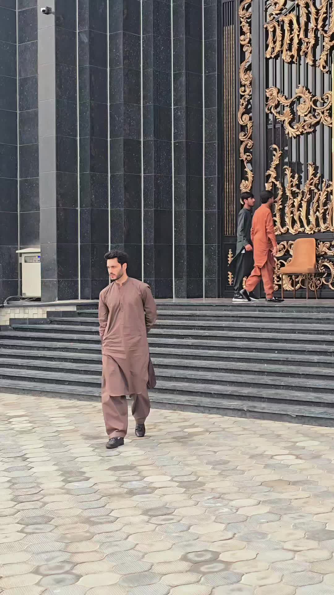 @A̶l̶a̶m̶z̶e̶b̶ ̶afridi🇮🇹