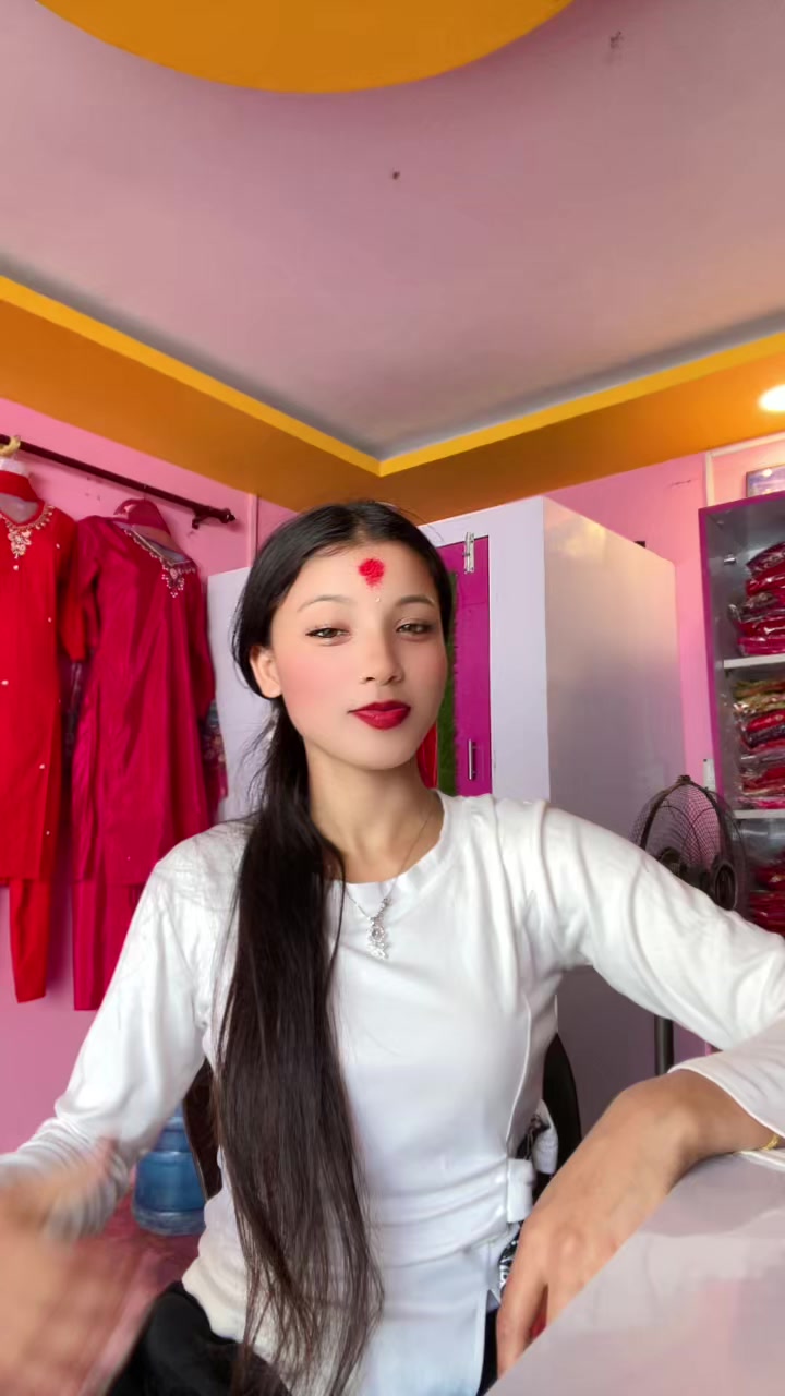 @Siru😇