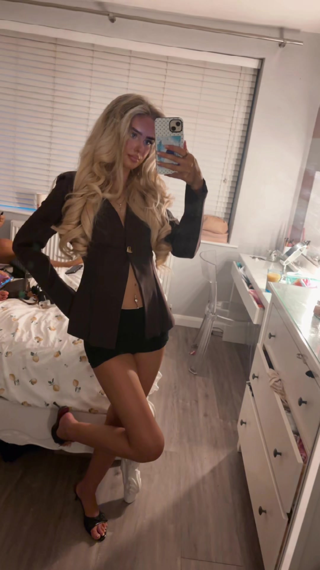 @xniavx