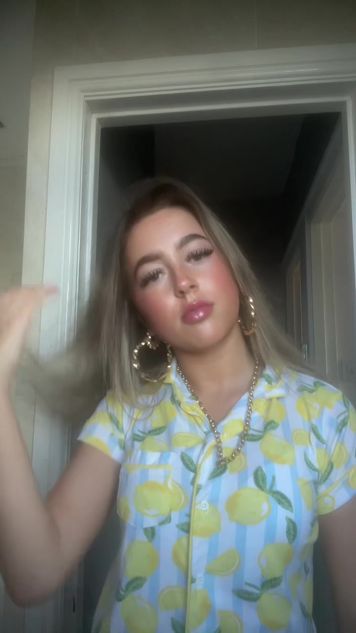 @𝐌𝐀𝐃𝐃𝐈𝐄𝐌𝐀𝐄👸🏼👸🏼