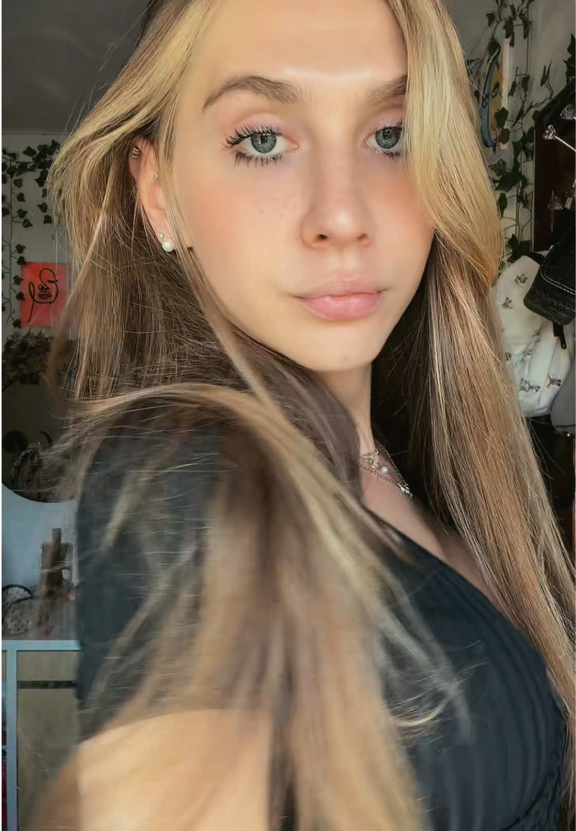 @Messy Girl ♡