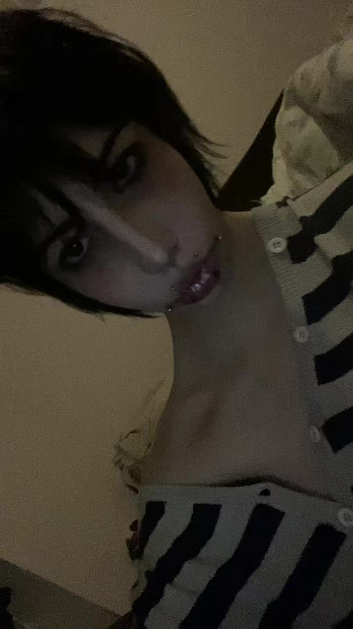 @somegirlxybz