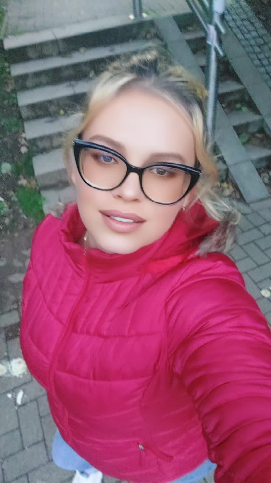 @Nina Călămar