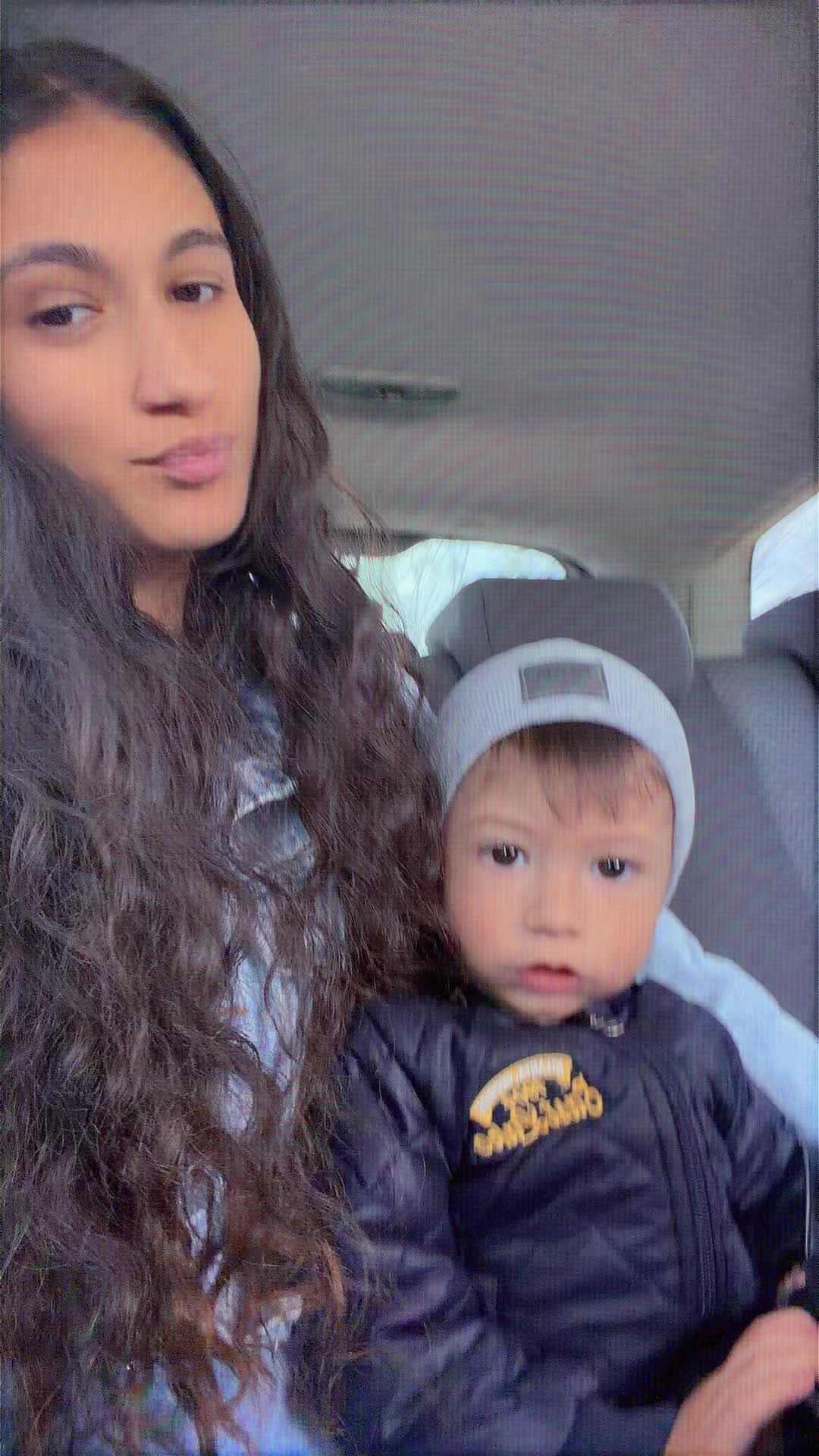 @Laura & Ianis💙👑