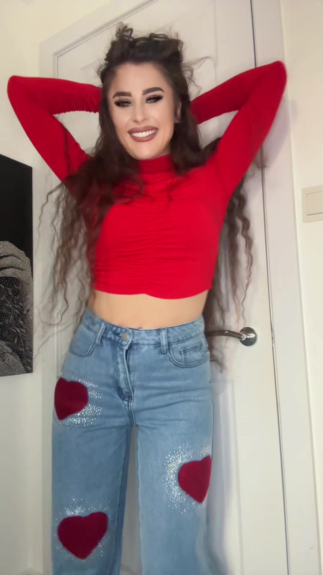 @Dorina HAPPY 🤪