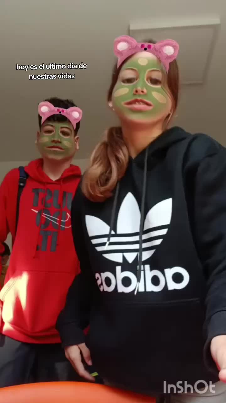 @claudiiaaprivvaa_