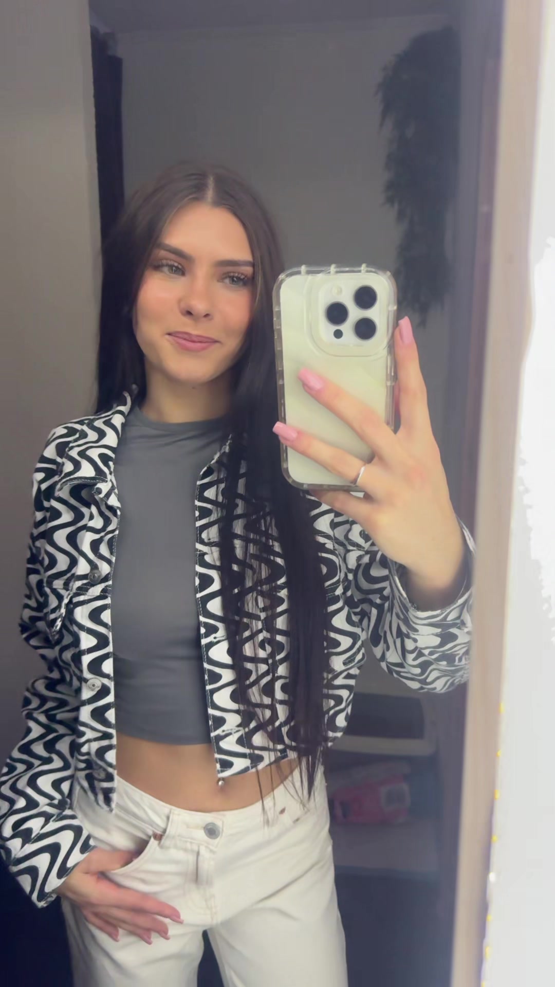 @𝐥𝐮𝐜𝐢𝐬