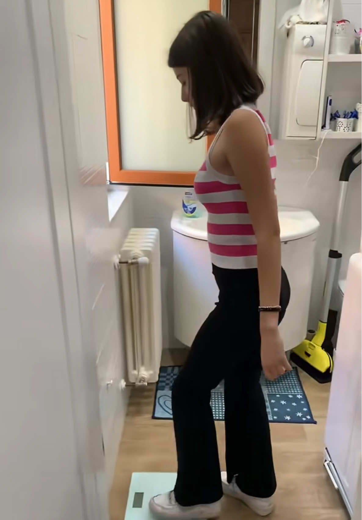 @JUSTR3MO