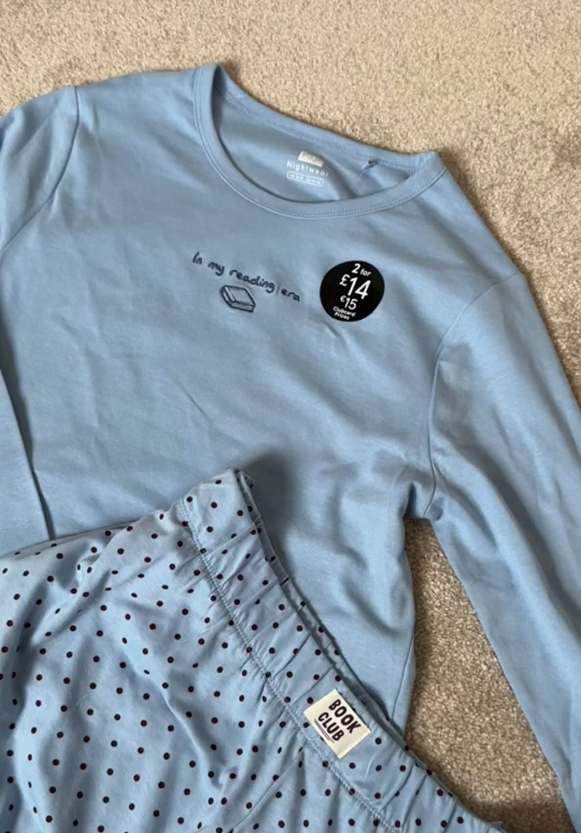 @Chloe ✨