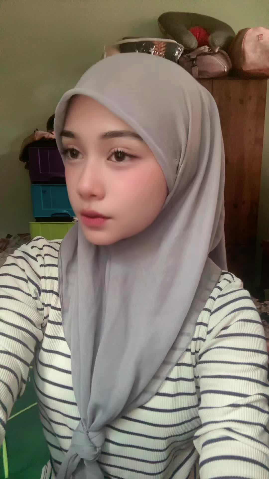 @erika 𝜗𝜚