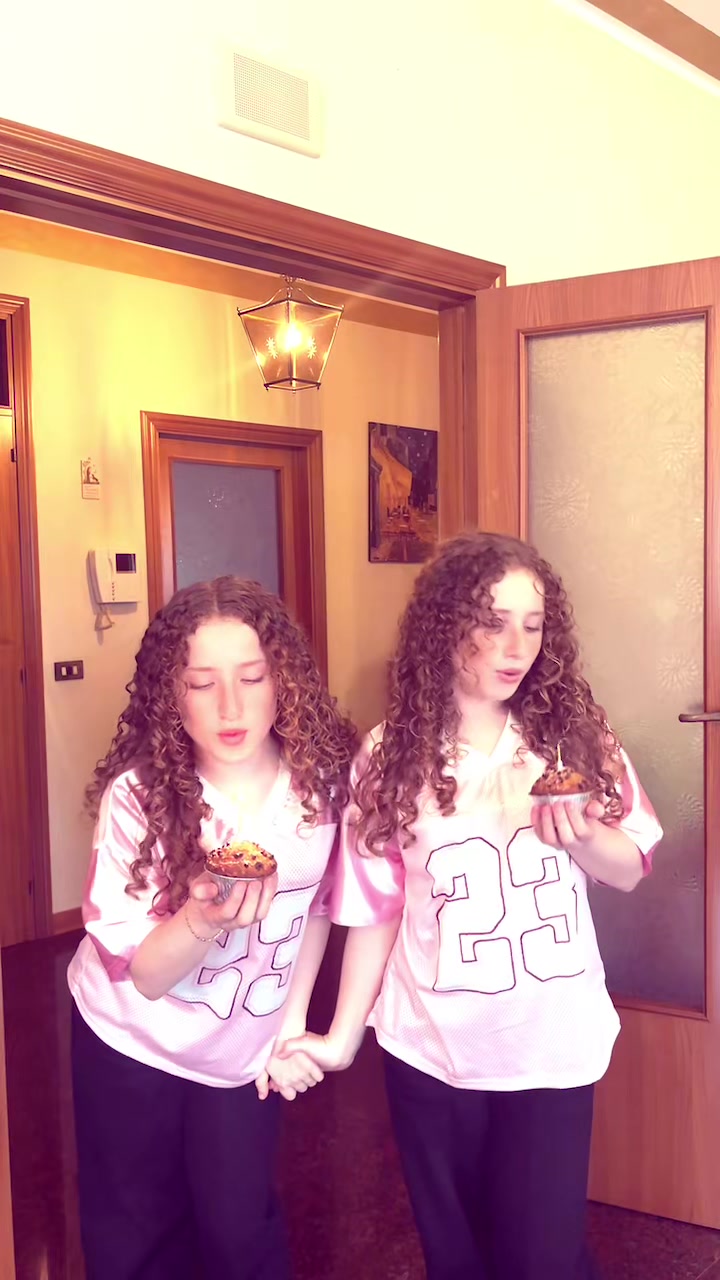 @LAURA E MARTA DE ANGELIS