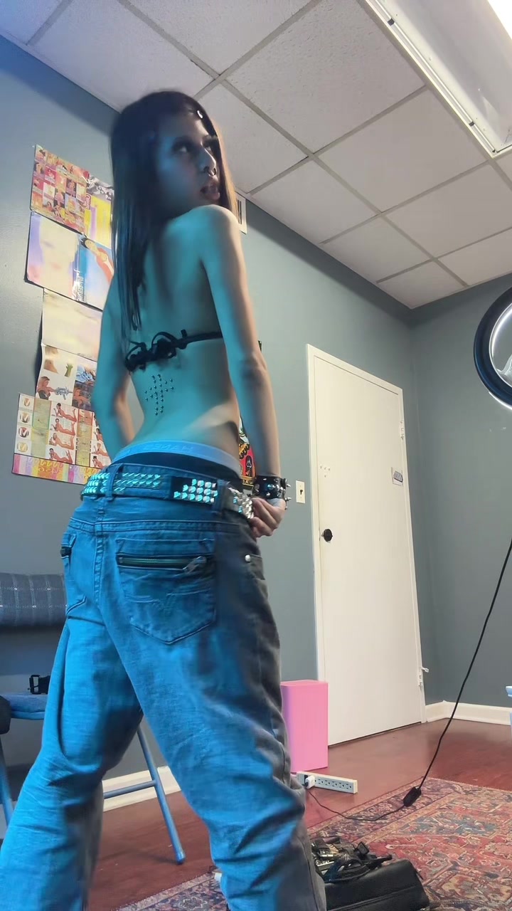 @BbyGirl