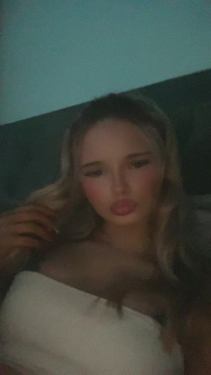 @𝓂𝒾𝒶🍒🐆🪩