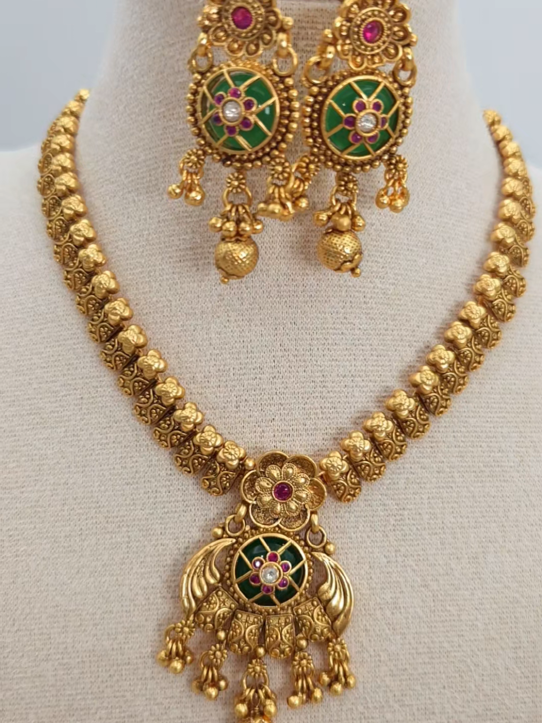 @Fancy Fab Jewels