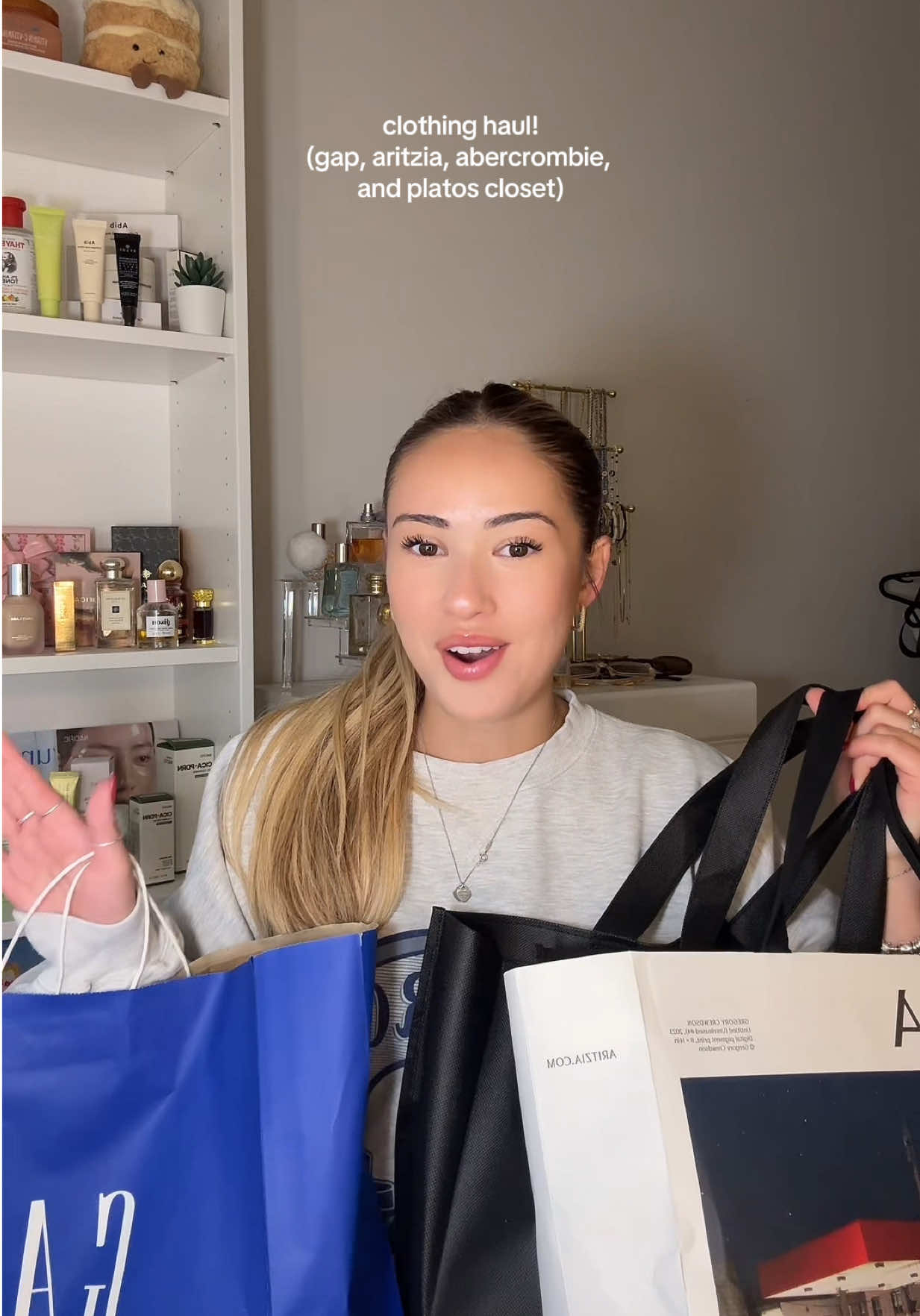 @bri | beauty + lifestyle | ugc