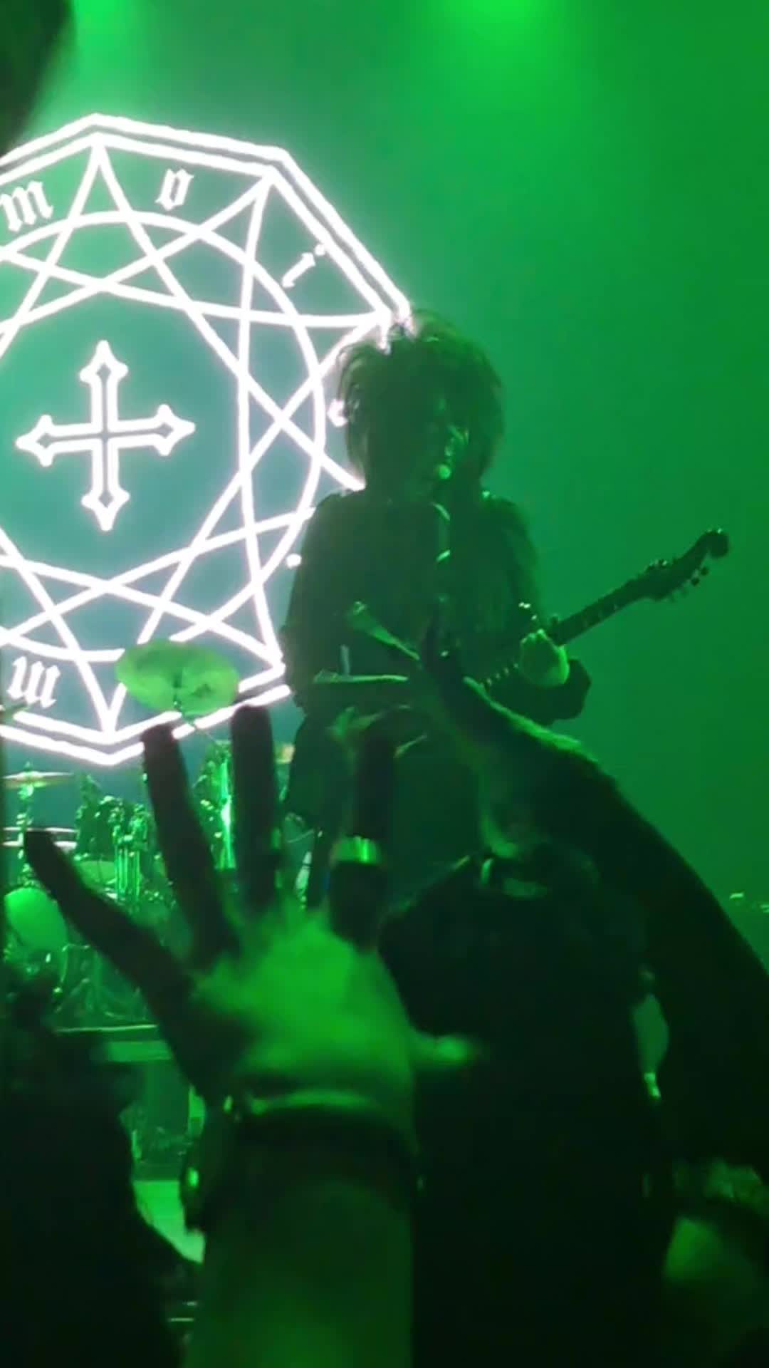 @꧁༒ 𝕮𝖍𝖆𝖓⁷🌙 ༒꧂