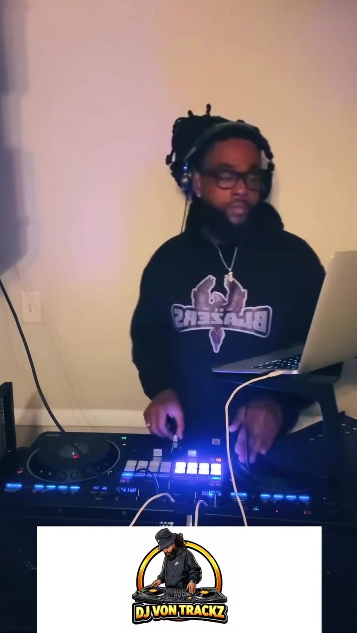 @Dj VON TRACKZ